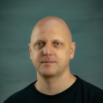 József