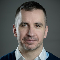 Ádám