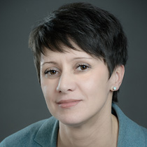 Szilvia Tömösvári